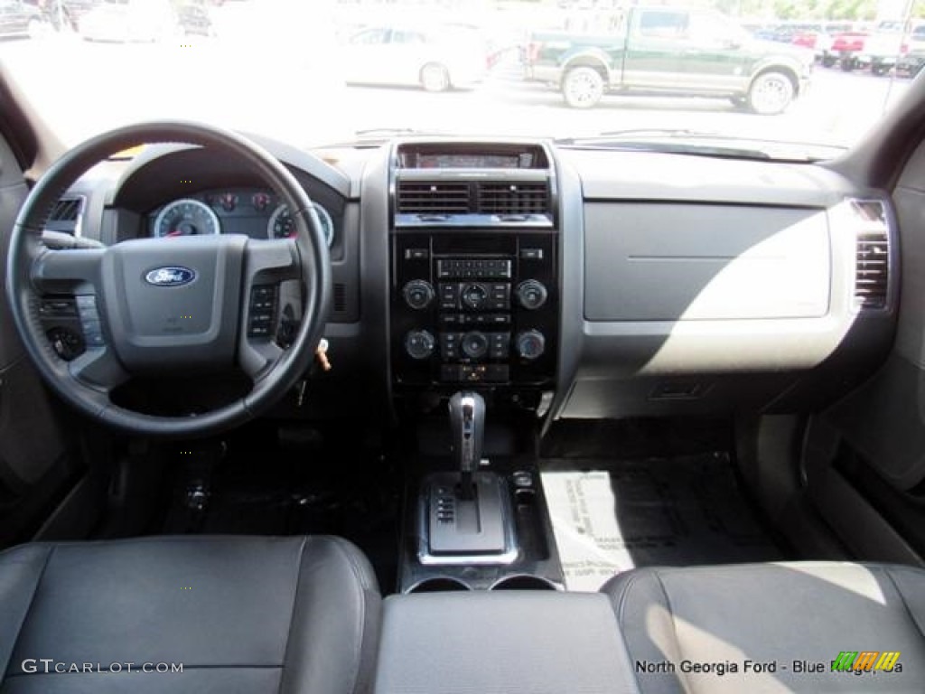 2011 Escape Limited V6 - Tuxedo Black Metallic / Charcoal Black photo #16