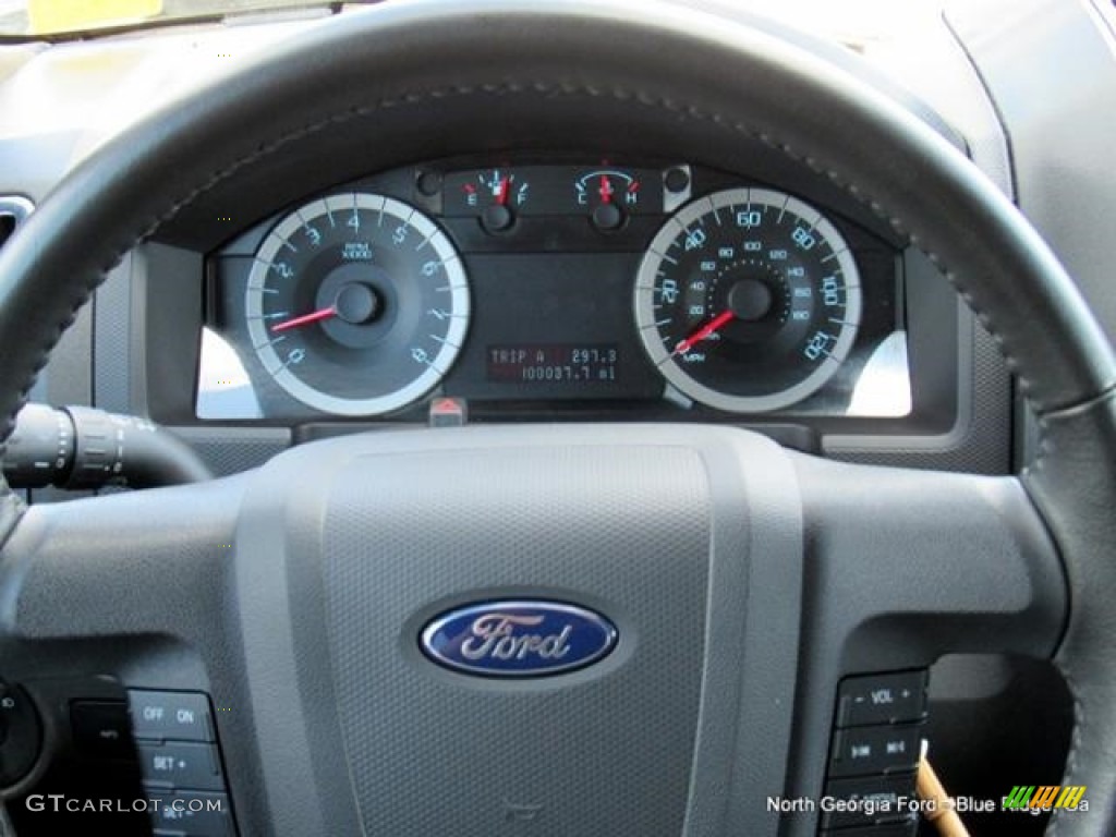 2011 Escape Limited V6 - Tuxedo Black Metallic / Charcoal Black photo #18