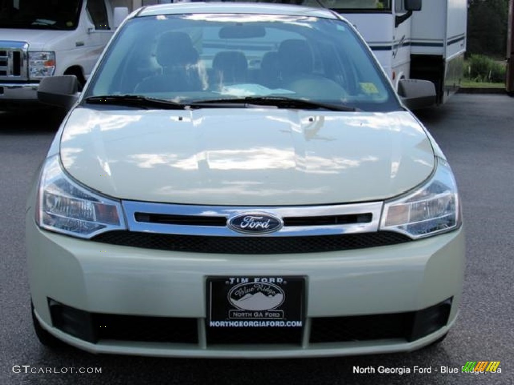 2011 Focus SE Sedan - Natural Neutral Metallic / Medium Stone photo #8