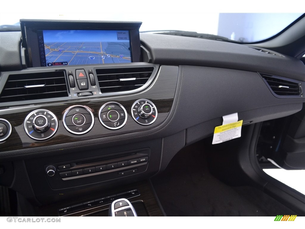 2016 BMW Z4 sDrive35i Black Dashboard Photo #115897850