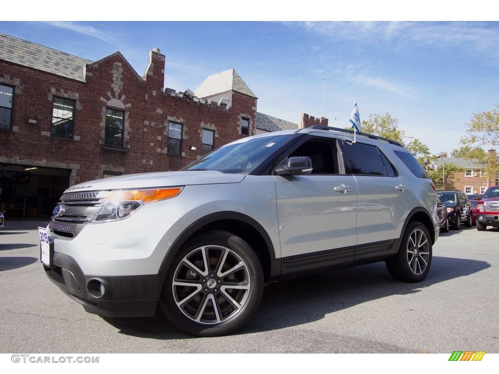 2015 Explorer XLT 4WD - Ingot Silver / Charcoal Black photo #1