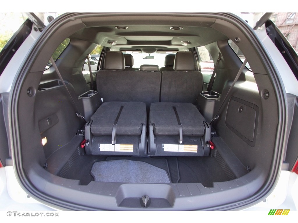 2015 Explorer XLT 4WD - Ingot Silver / Charcoal Black photo #6