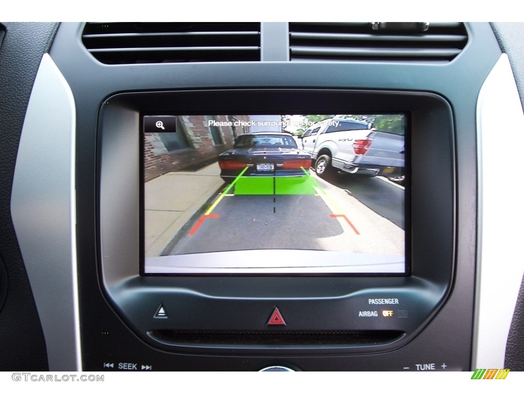 2015 Explorer XLT 4WD - Ingot Silver / Charcoal Black photo #20