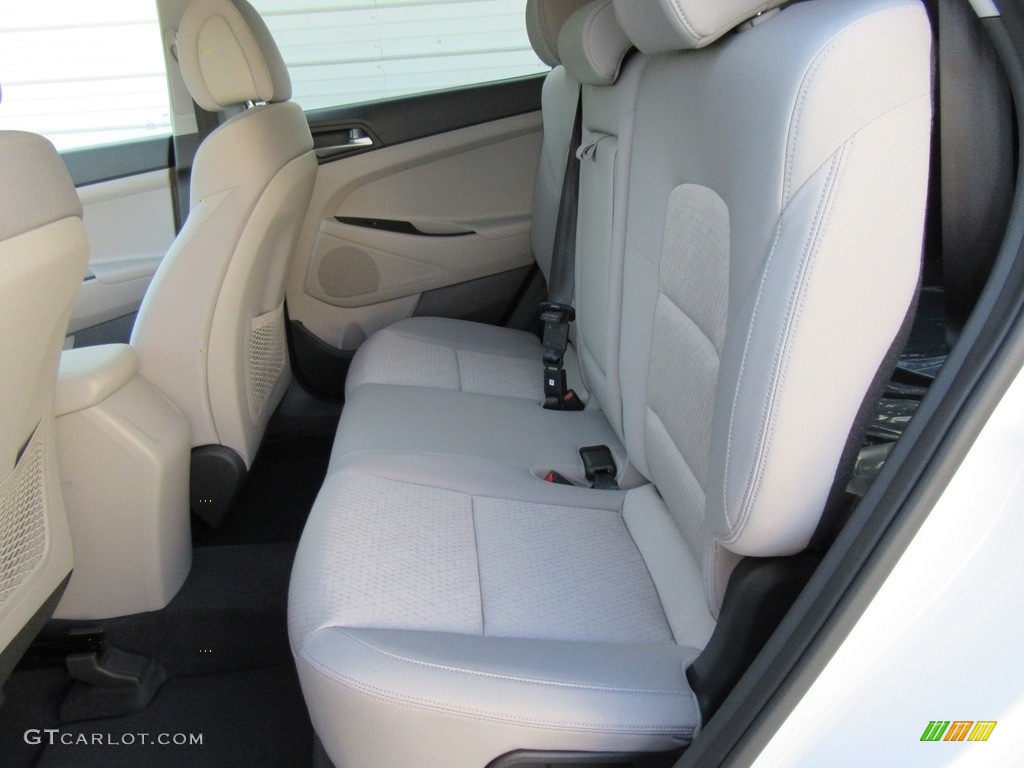 2017 Hyundai Tucson SE Rear Seat Photos