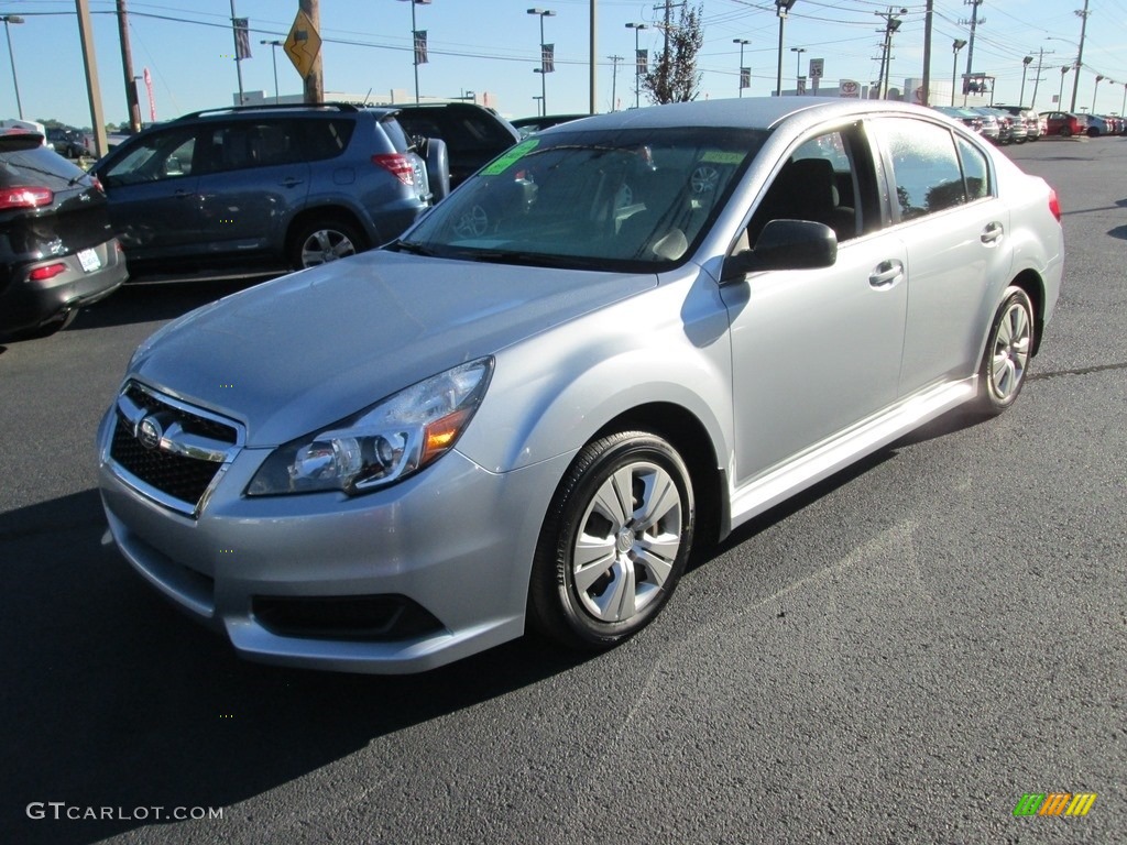 2013 Subaru Legacy 2.5i Exterior Photos