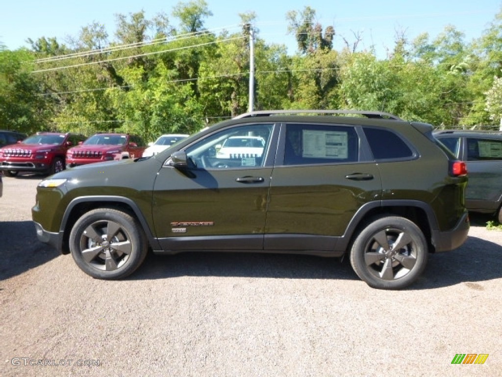 Recon Green 2017 Jeep Cherokee 75th Anniversary Edition 4x4 Exterior Photo #115914839