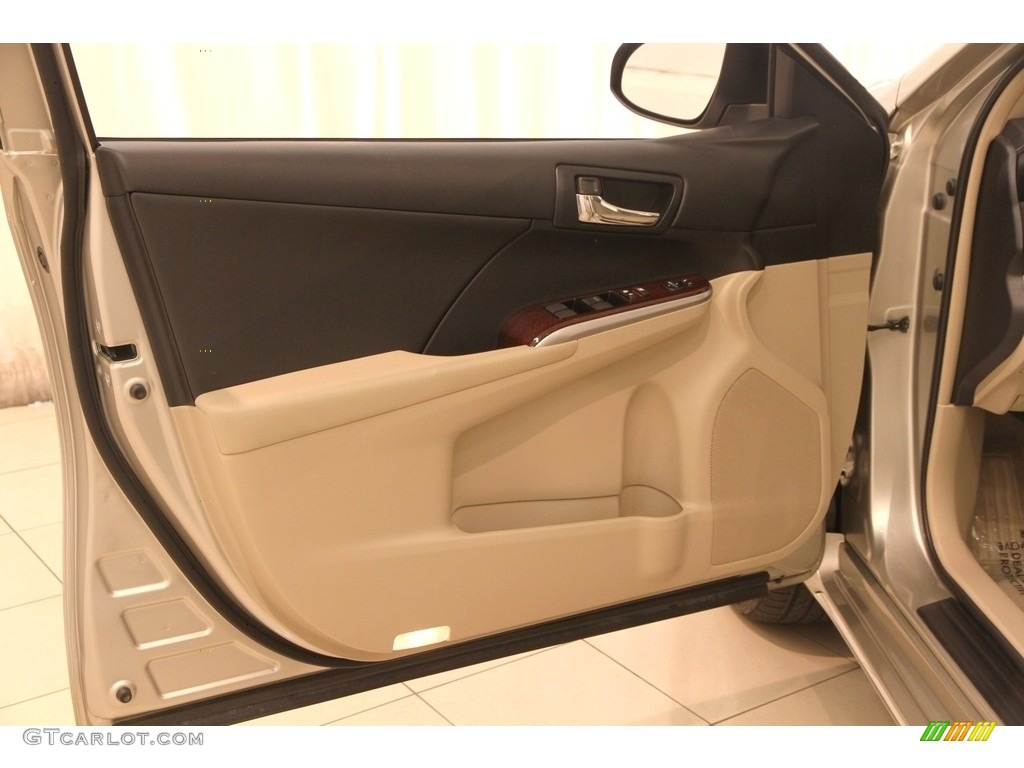 2013 Camry XLE - Champagne Mica / Ivory photo #2