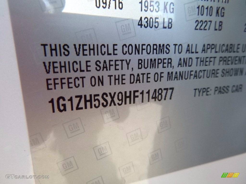 2017 Malibu Premier - Iridescent Pearl Tricoat / Jet Black photo #14