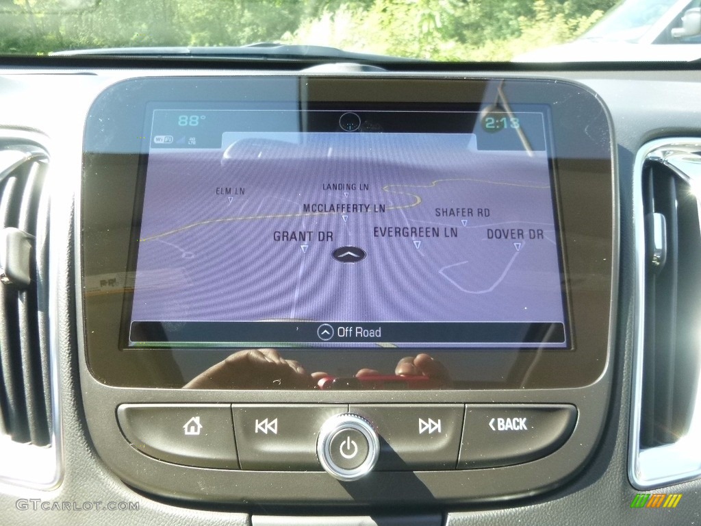 2017 Malibu Premier - Iridescent Pearl Tricoat / Jet Black photo #16