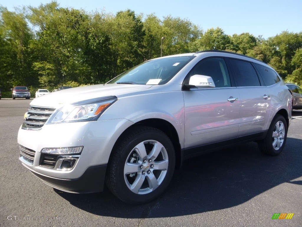 2017 Traverse LT AWD - Silver Ice Metallic / Ebony photo #1