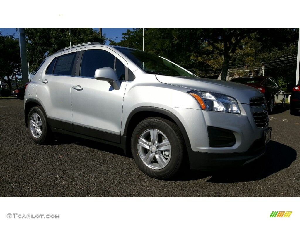 2016 Trax LT - Silver Ice Metallic / Jet Black photo #1