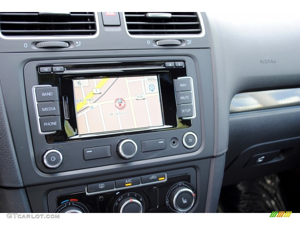 2013 GTI 4 Door Autobahn Edition - Candy White / Titan Black photo #16