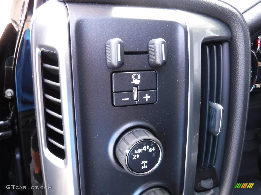 2017 Chevrolet Silverado 1500 LTZ Crew Cab 4x4 Controls Photo #115933020