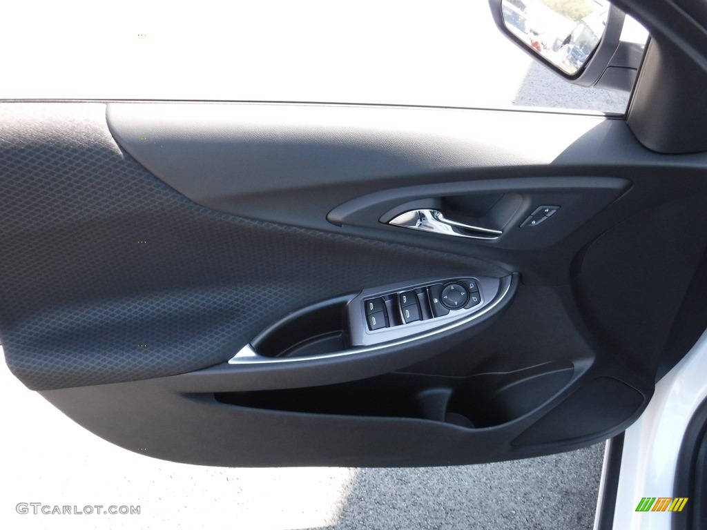 2017 Malibu LT - Iridescent Pearl Tricoat / Jet Black photo #10