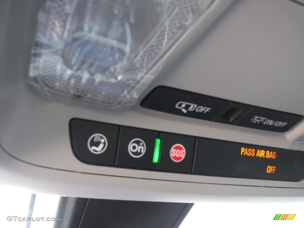 2017 Malibu LT - Iridescent Pearl Tricoat / Jet Black photo #15