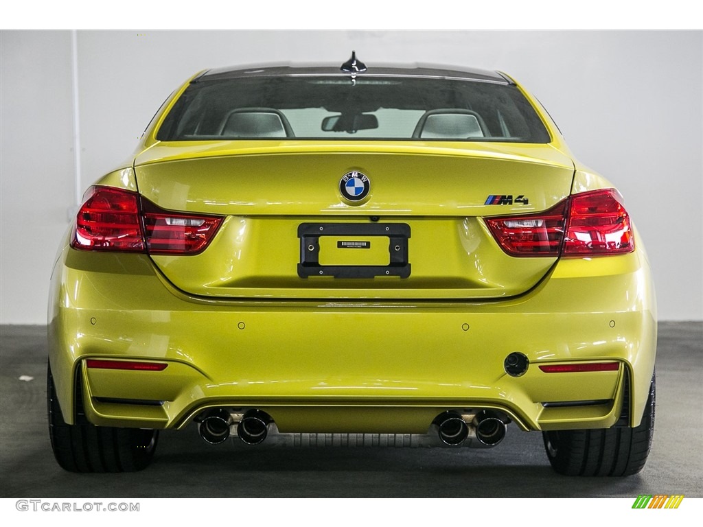2017 BMW M4 Coupe Exhaust Photos
