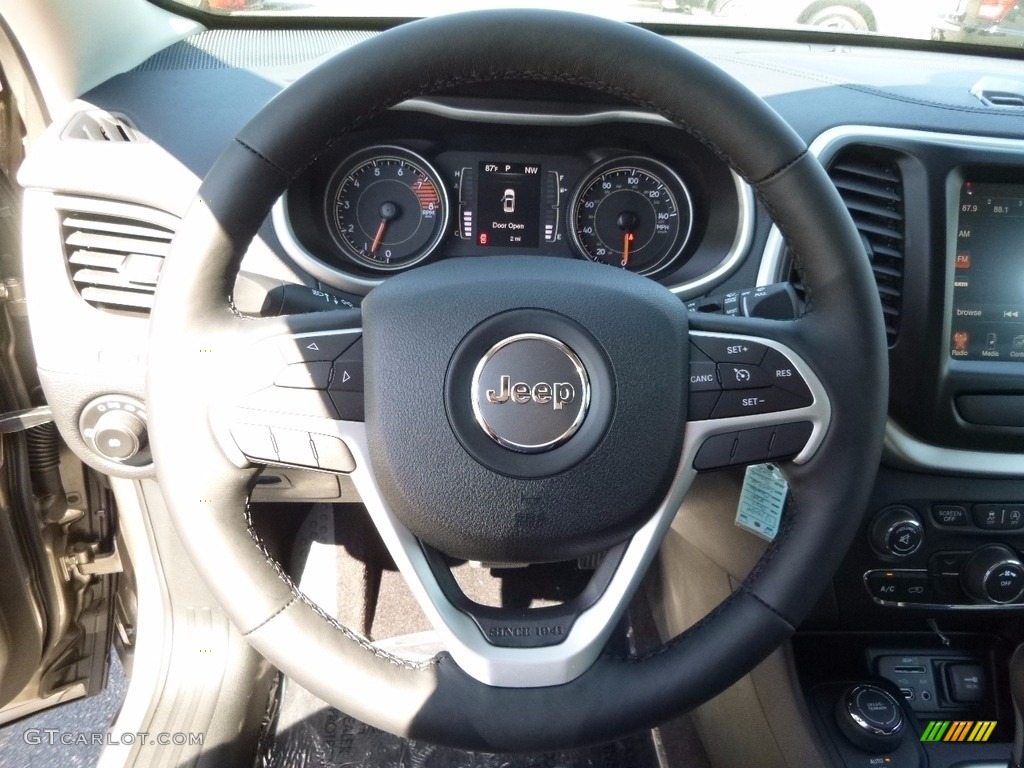 2017 Jeep Cherokee Latitude 4x4 Black/Light Frost Beige Steering Wheel Photo #115942326