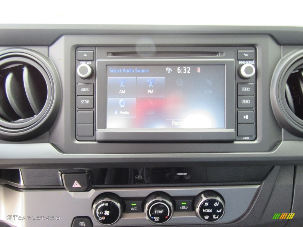 2017 Toyota Tacoma SR Access Cab Controls Photo #115942539