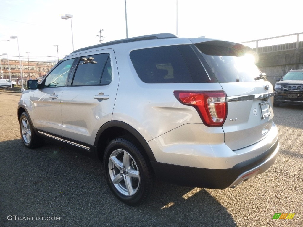 2017 Explorer XLT 4WD - Ingot Silver / Ebony Black photo #4