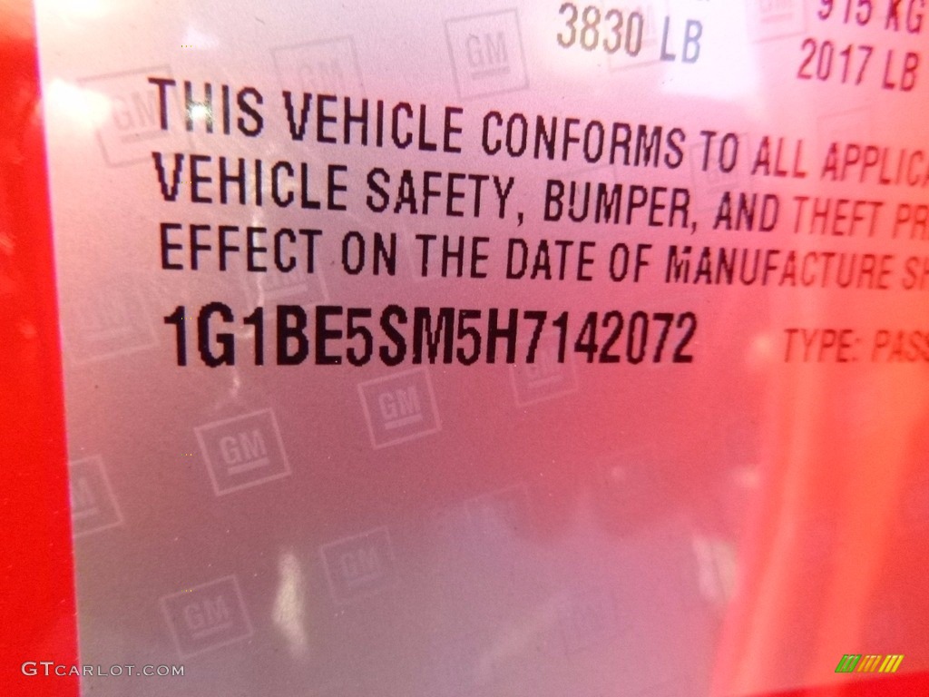 2017 Cruze LT - Red Hot / Jet Black photo #15