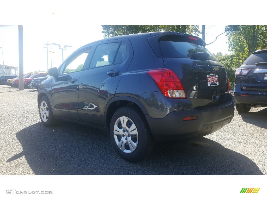 2016 Trax LS - Cyber Gray Metallic / Jet Black photo #4