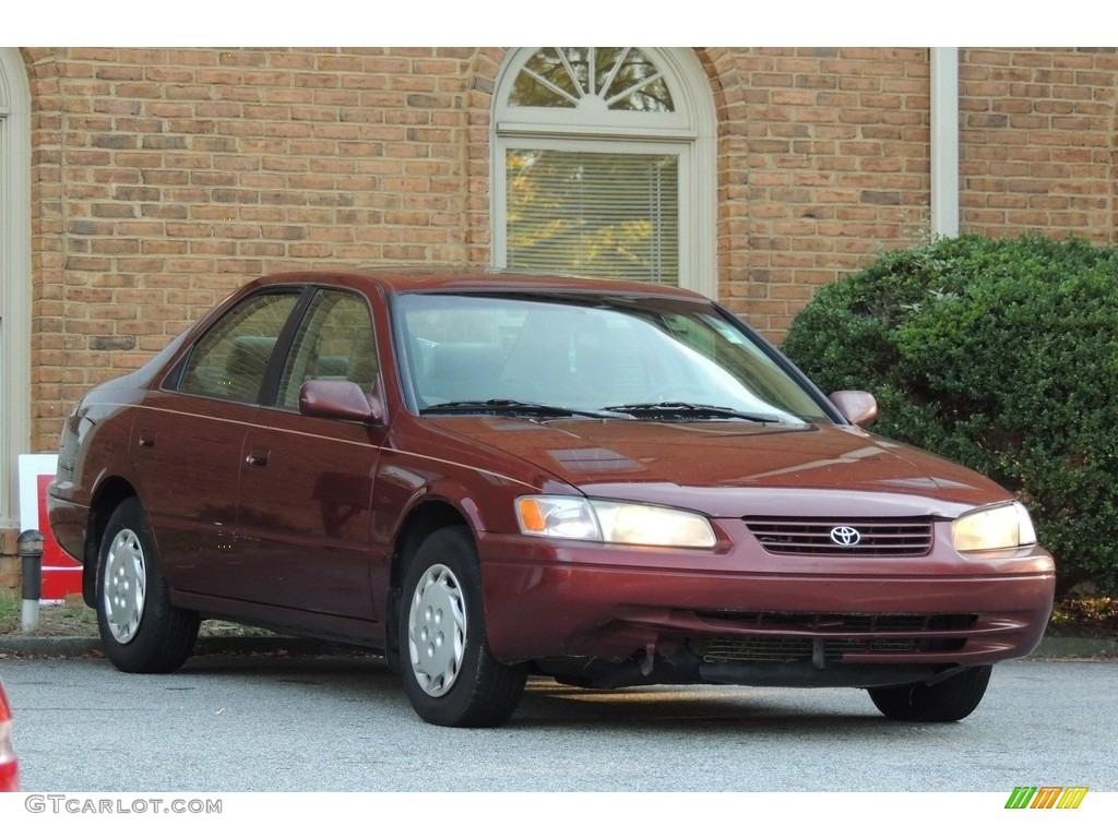 1999 Toyota Camry LE Exterior Photos