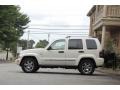 2005 Stone White Jeep Liberty Limited 4x4  photo #27