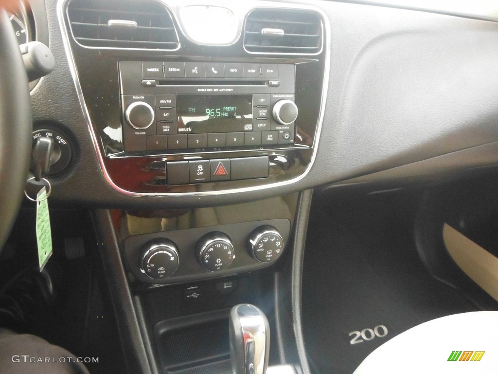 2013 200 Touring Sedan - Deep Auburn Pearl / Black/Light Frost Beige photo #14