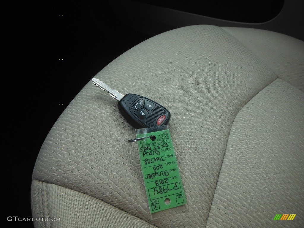 2013 200 Touring Sedan - Deep Auburn Pearl / Black/Light Frost Beige photo #16