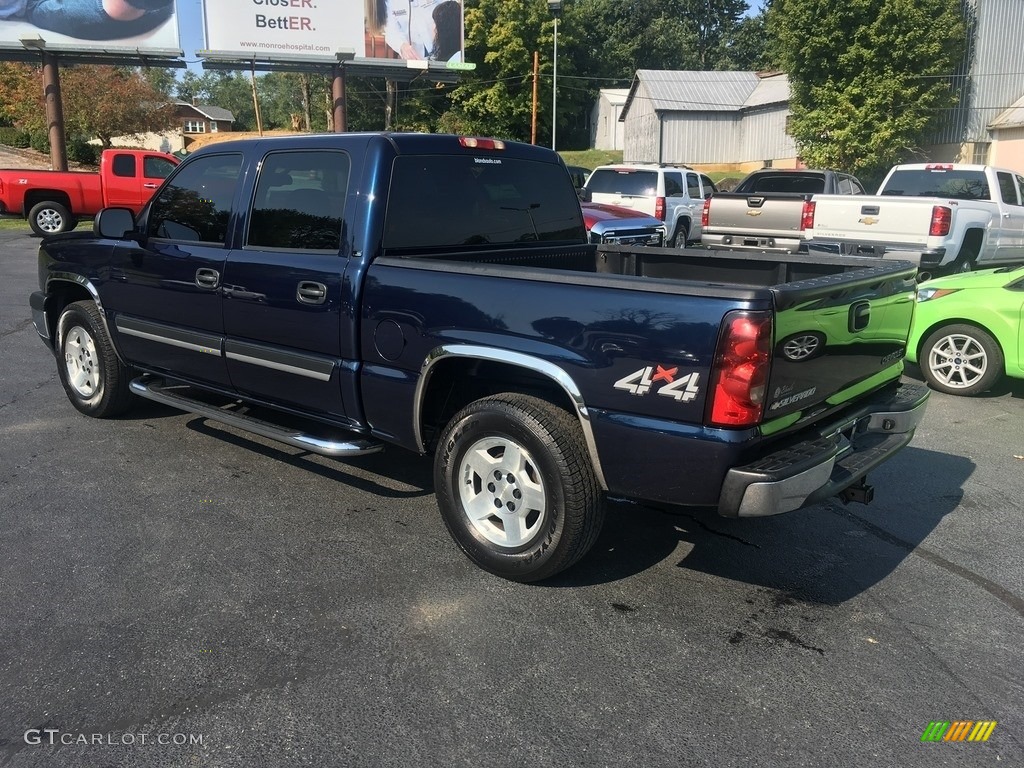 2005 Silverado 1500 LS Crew Cab 4x4 - Dark Blue Metallic / Dark Charcoal photo #5