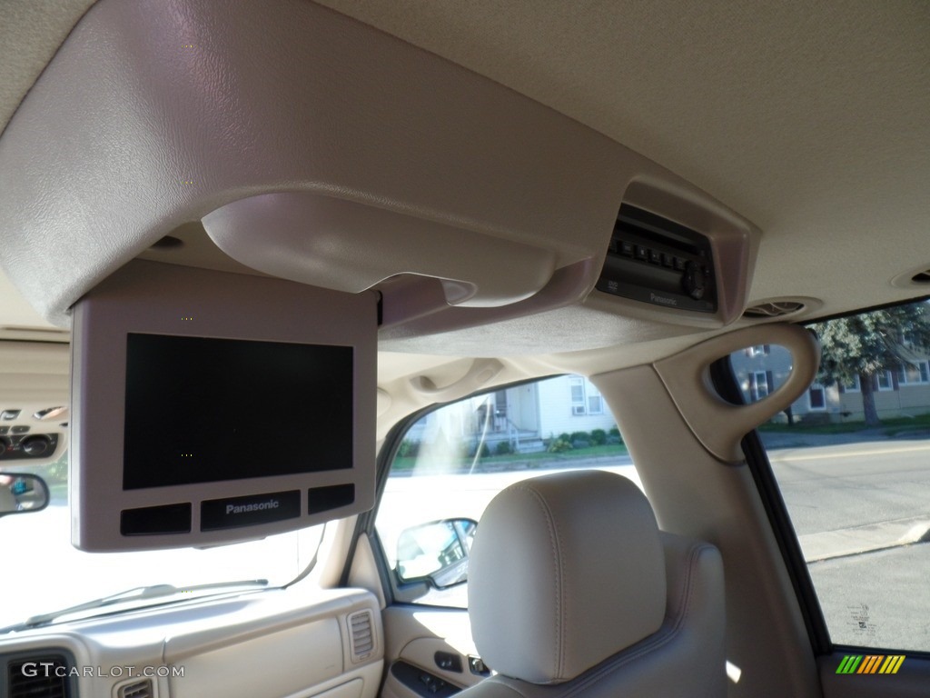 2005 Tahoe LT 4x4 - Sandstone Metallic / Tan/Neutral photo #38