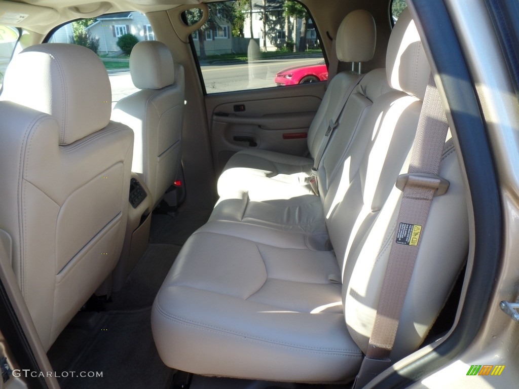 2005 Tahoe LT 4x4 - Sandstone Metallic / Tan/Neutral photo #42