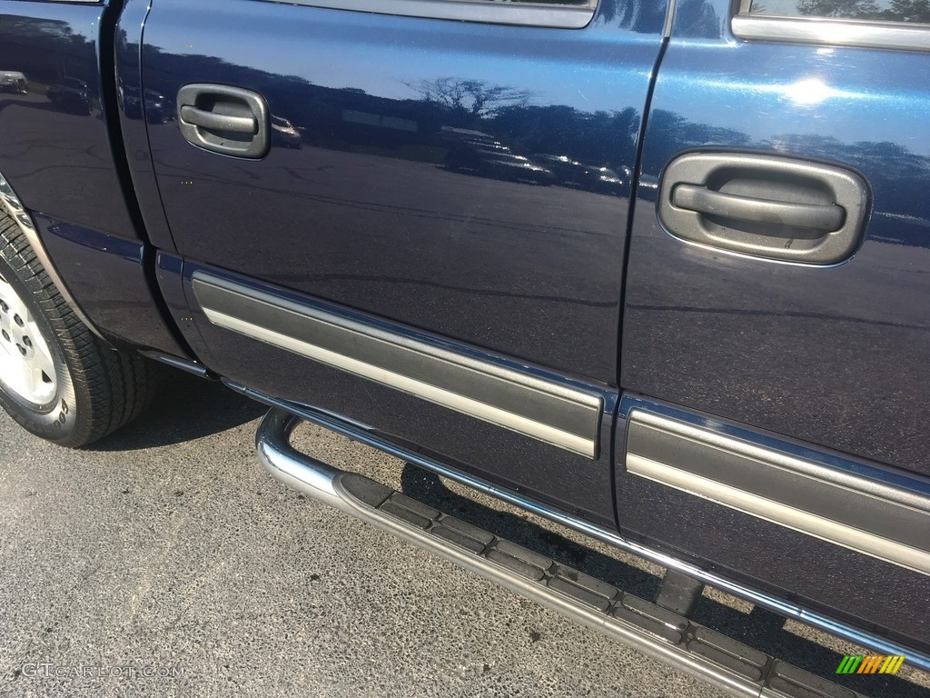 2005 Silverado 1500 LS Crew Cab 4x4 - Dark Blue Metallic / Dark Charcoal photo #24