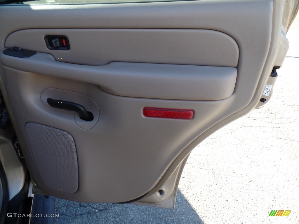 2005 Tahoe LT 4x4 - Sandstone Metallic / Tan/Neutral photo #50