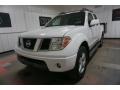 Avalanche White - Frontier LE Crew Cab 4x4 Photo No. 3