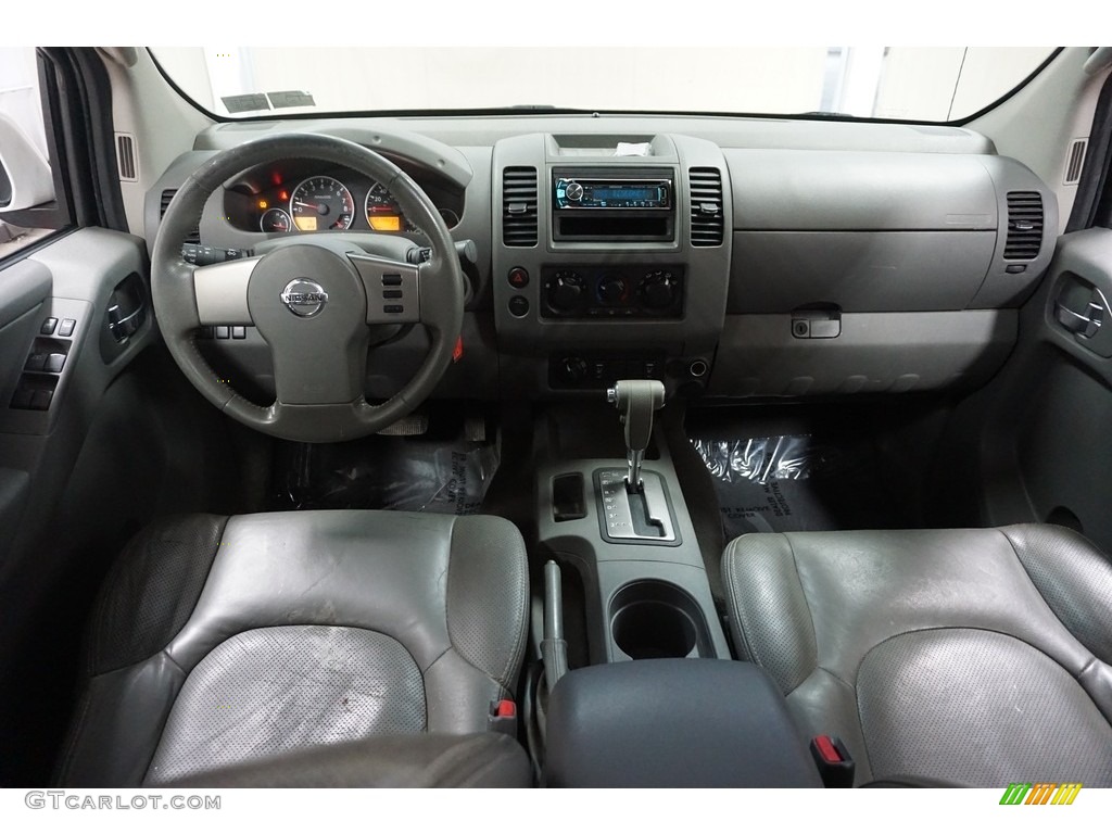 Steel Interior 2006 Nissan Frontier LE Crew Cab 4x4 Photo #115962071