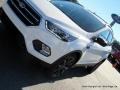 2017 White Platinum Ford Escape SE  photo #29