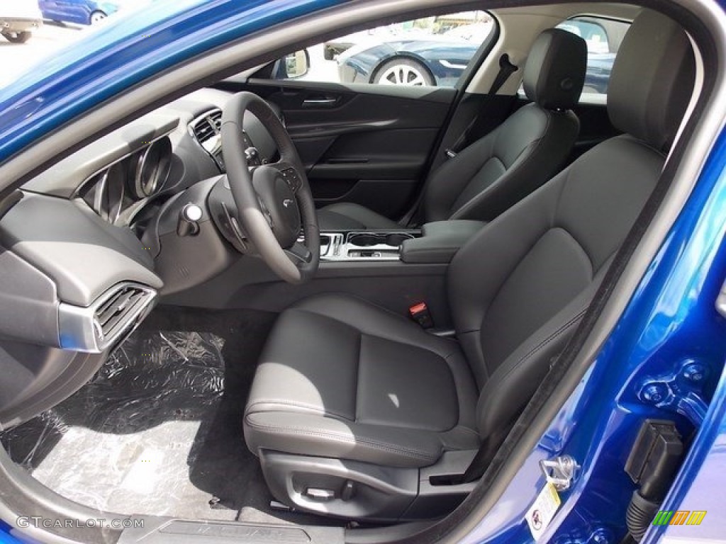 2017 XE 25t Premium - Caesium Blue / Jet photo #3