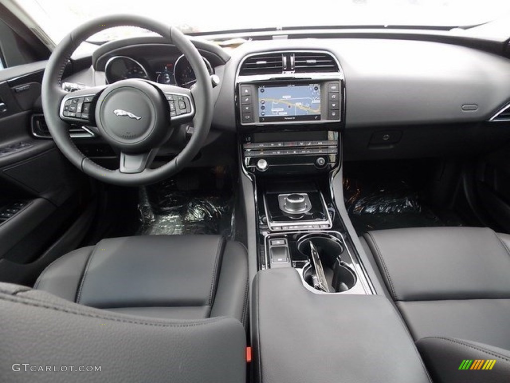 2017 Jaguar XE 25t Premium Jet Dashboard Photo #115964821