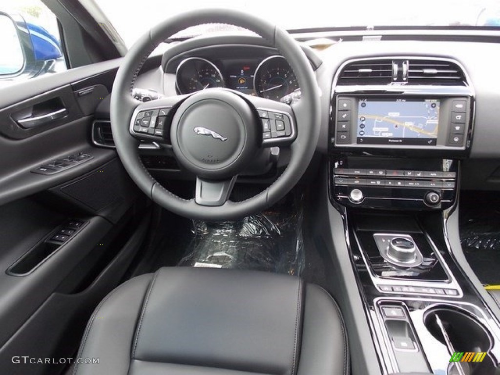 2017 Jaguar XE 25t Premium Jet Dashboard Photo #115964964