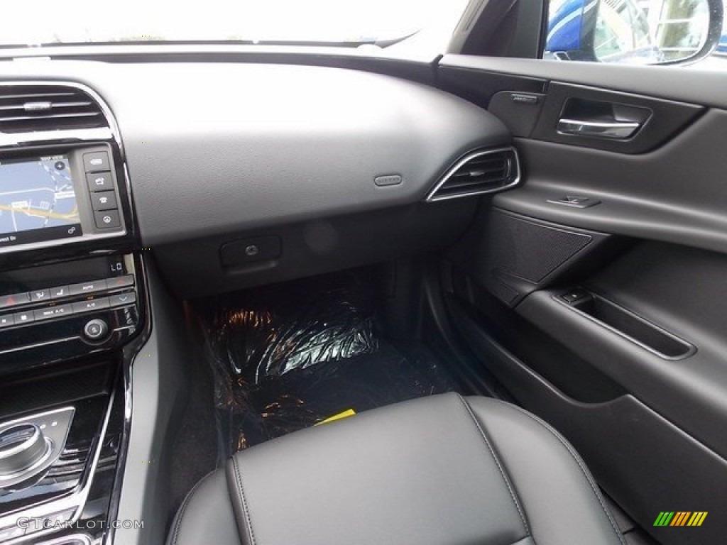 2017 XE 25t Premium - Caesium Blue / Jet photo #14