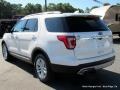 2017 White Platinum Ford Explorer XLT  photo #3