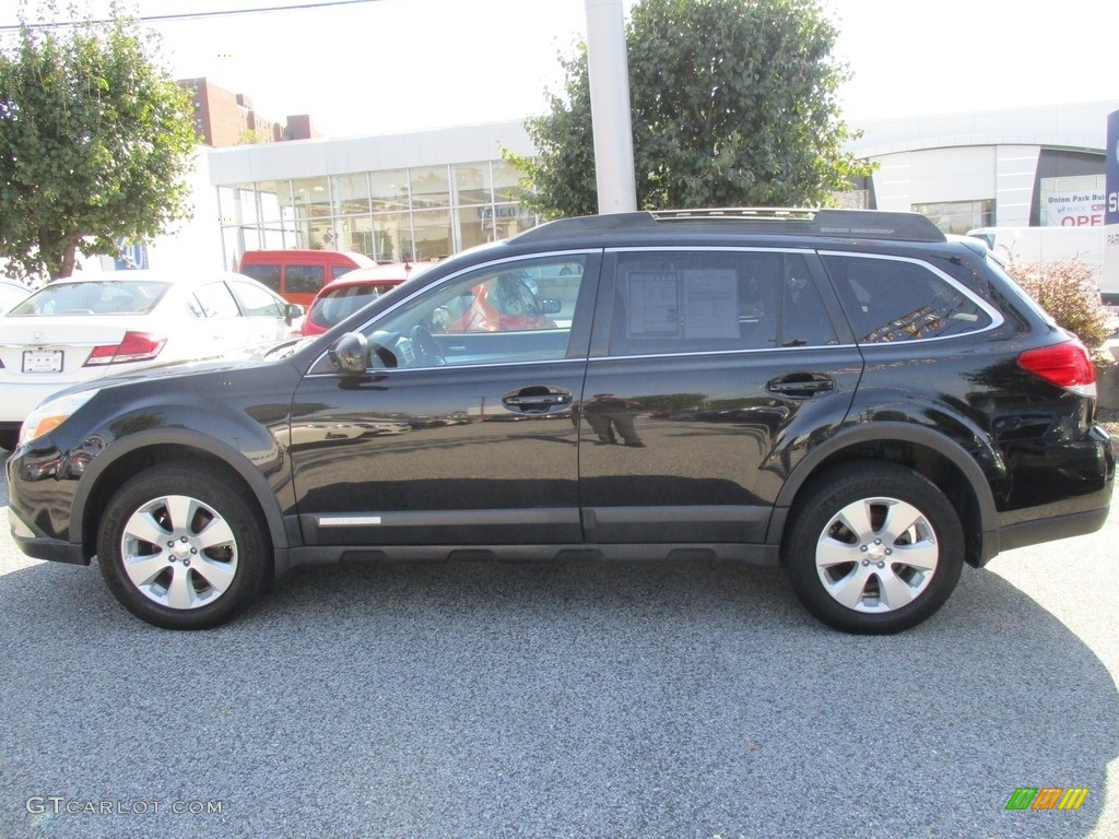 2011 Outback 2.5i Premium Wagon - Crystal Black Silica / Warm Ivory photo #3