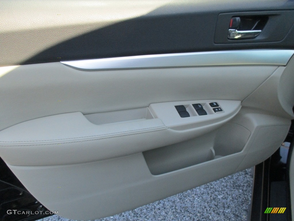 2011 Outback 2.5i Premium Wagon - Crystal Black Silica / Warm Ivory photo #22