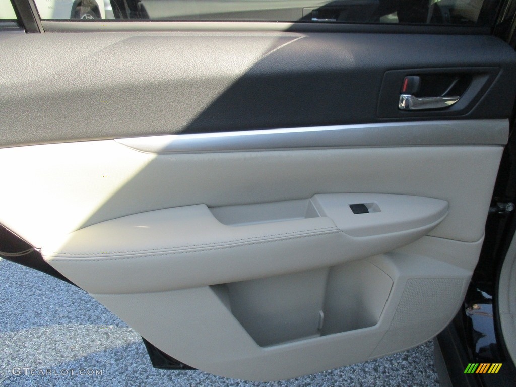 2011 Outback 2.5i Premium Wagon - Crystal Black Silica / Warm Ivory photo #23