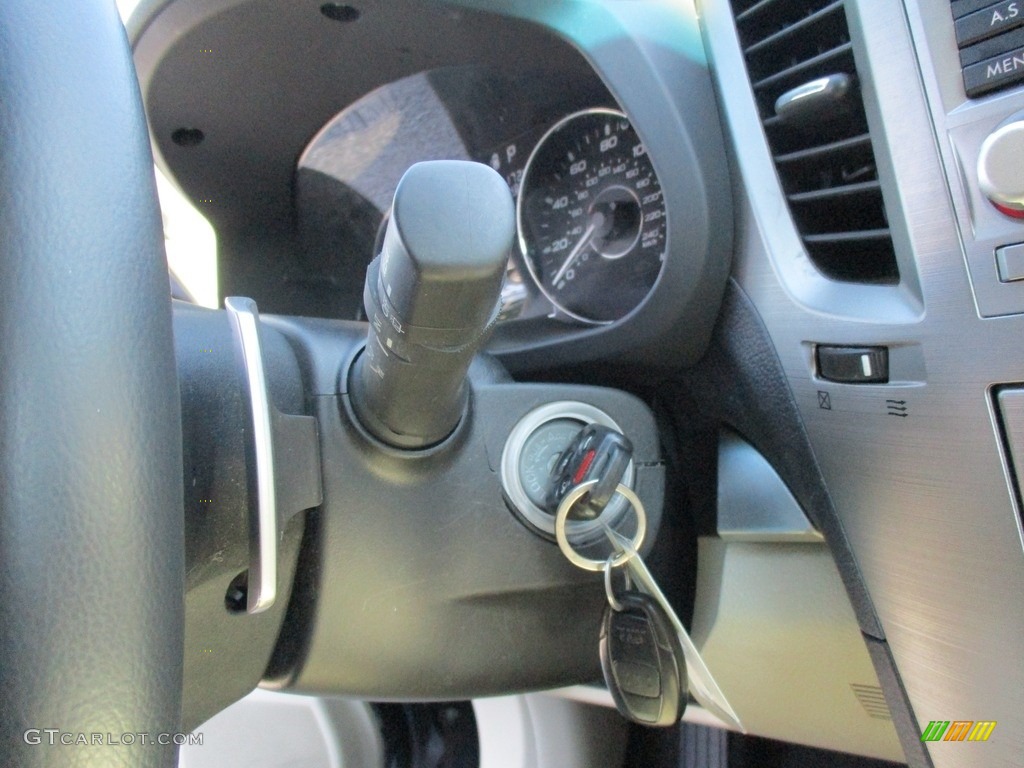2011 Outback 2.5i Premium Wagon - Crystal Black Silica / Warm Ivory photo #37