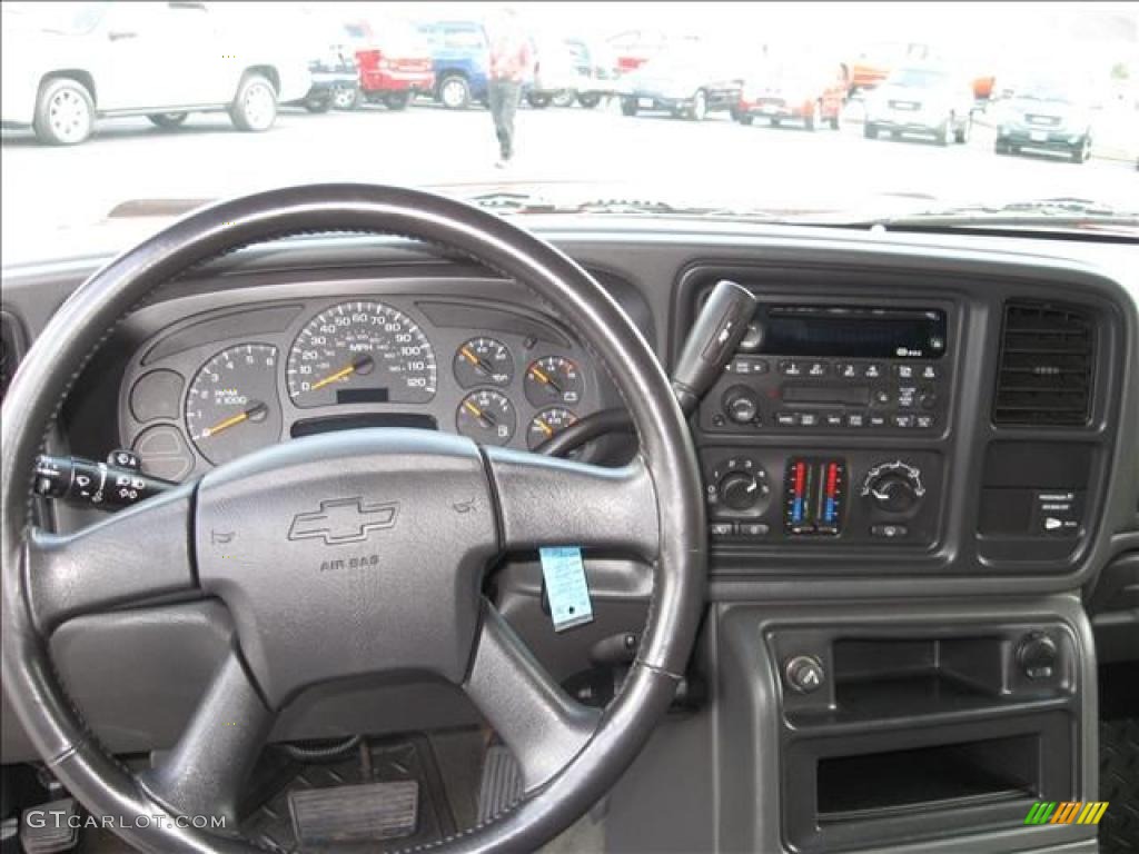 2003 Silverado 1500 LS Extended Cab 4x4 - Victory Red / Dark Charcoal photo #9