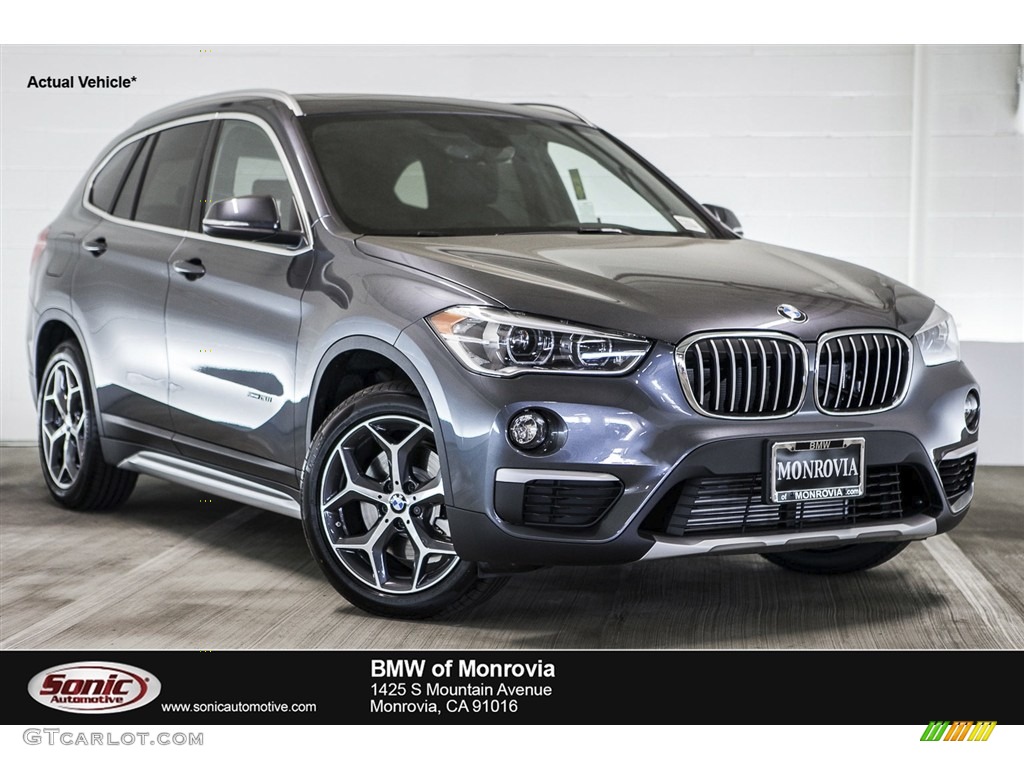 2017 X1 xDrive28i - Mineral Grey Metallic / Black photo #1