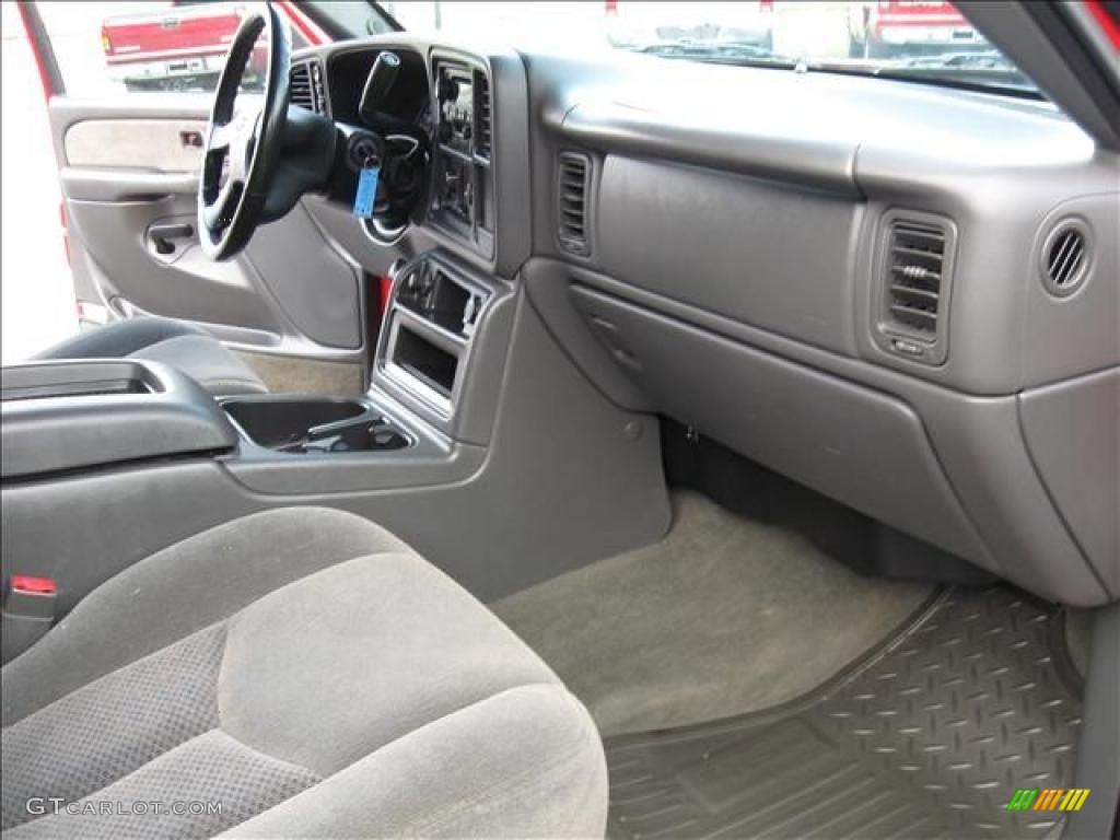 2003 Silverado 1500 LS Extended Cab 4x4 - Victory Red / Dark Charcoal photo #16