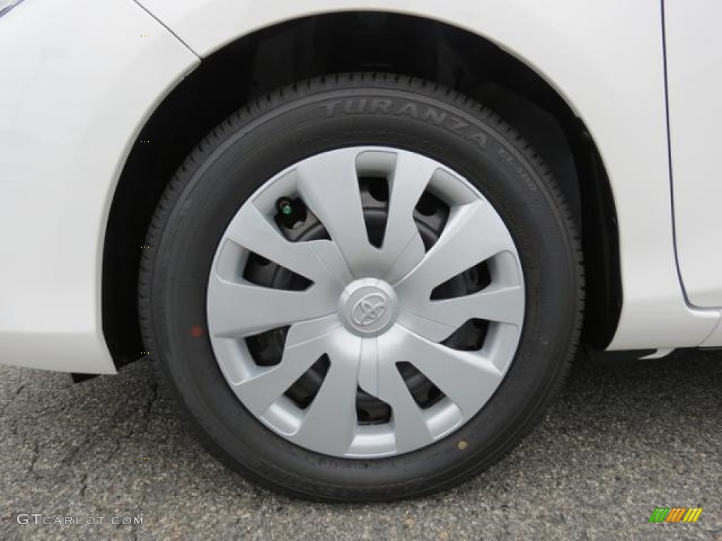 2017 Toyota Yaris 5-Door L Wheel Photo #115972726